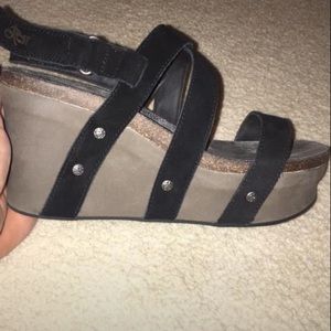 OTBT Black Size 8 Platform Sail Sandals